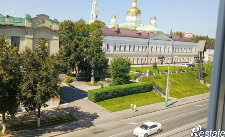 3-комн квартира ул Кирова, 3,  д. 3