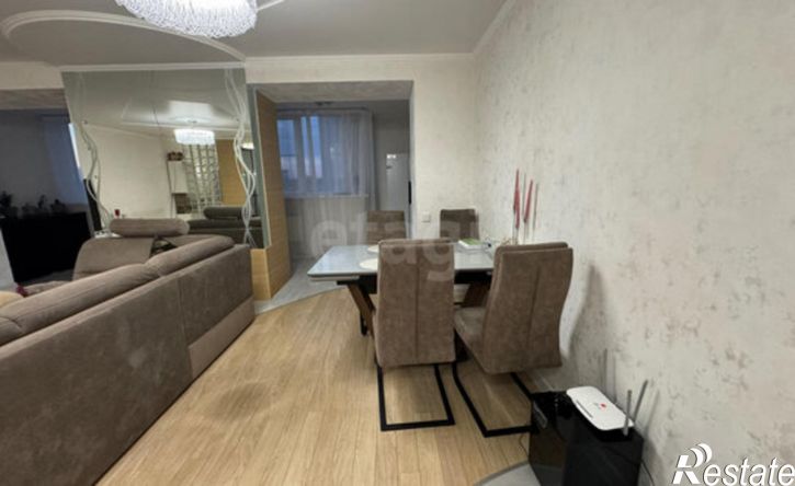 3-комн квартира ул Кулакова, 2,  д. 2