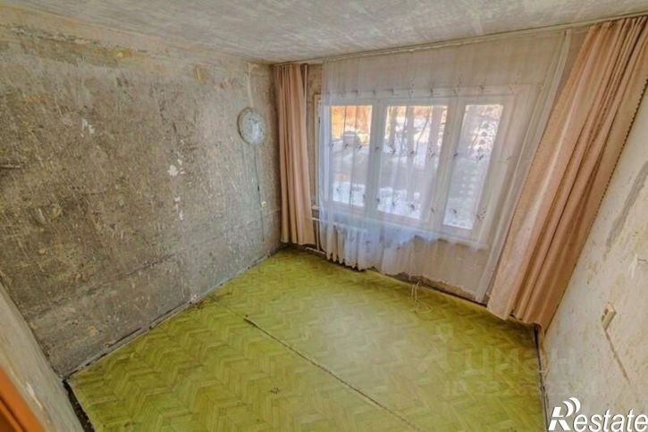 3-комн квартира пр-кт Победы, 105,  д. 105