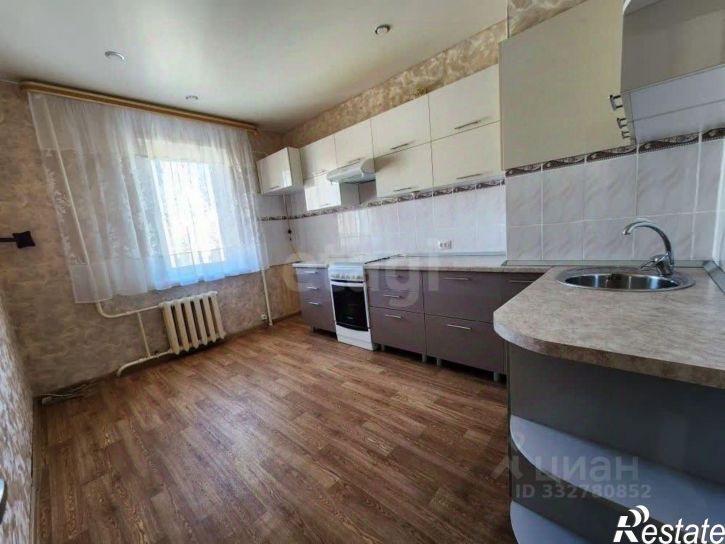 3-комн квартира ул Ладожская, 51А,  д. 51А