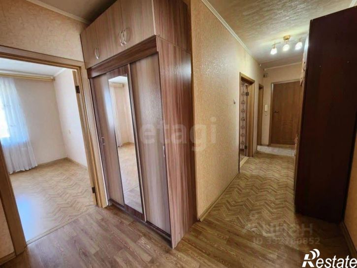 3-комн квартира ул Ладожская, 51А,  д. 51А
