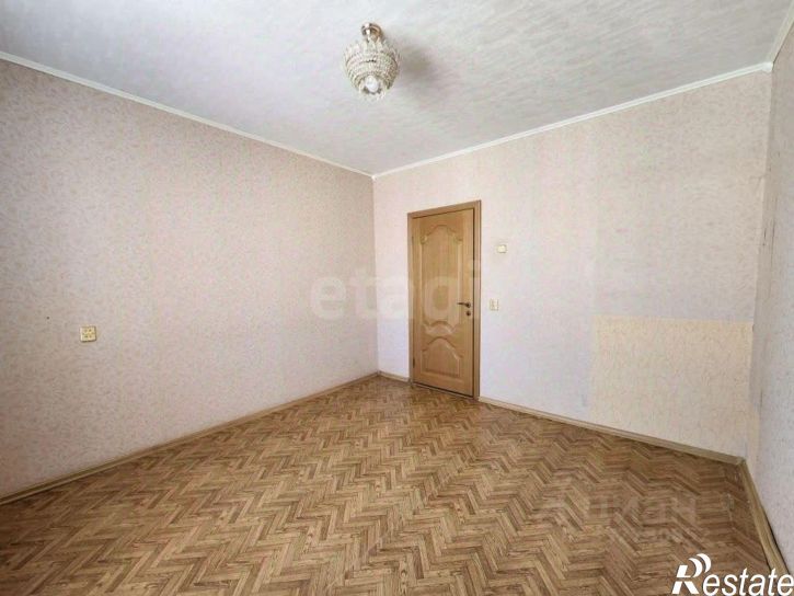3-комн квартира ул Ладожская, 51А,  д. 51А