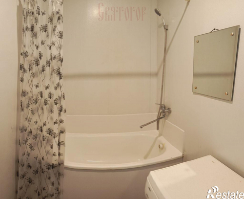 Продажа 3-комн квартиры Кирова ул, 3