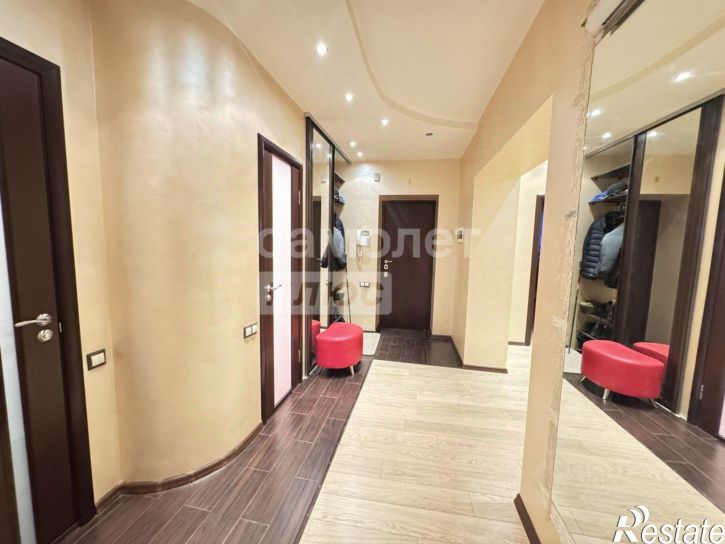 3-комн квартира ул Володарского, 17,  д. 17