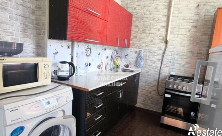 2-комн квартира ул Суворова, 90А,  д. 90А