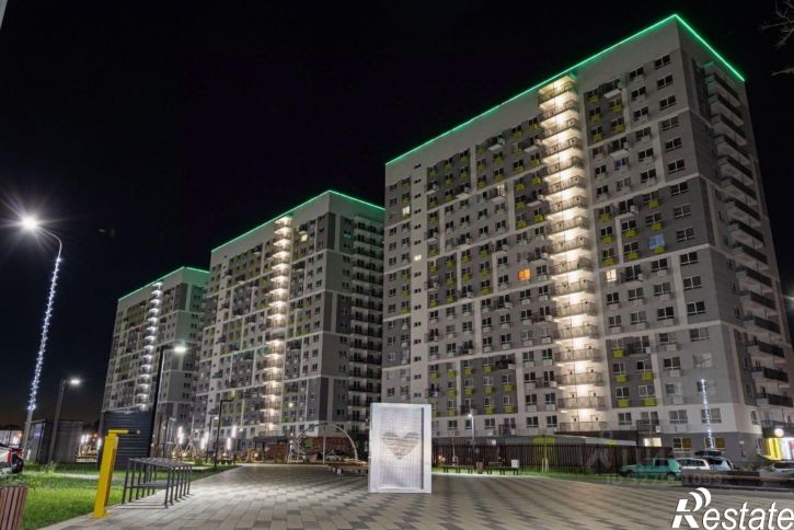 3-комн квартира в новом доме улица Генерала Глазунова, 11