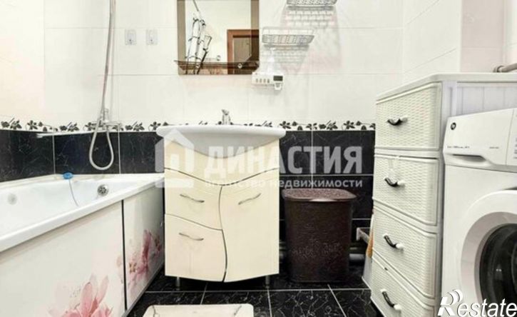 2-комн квартира ул 65-летия Победы, 1,  д. 1