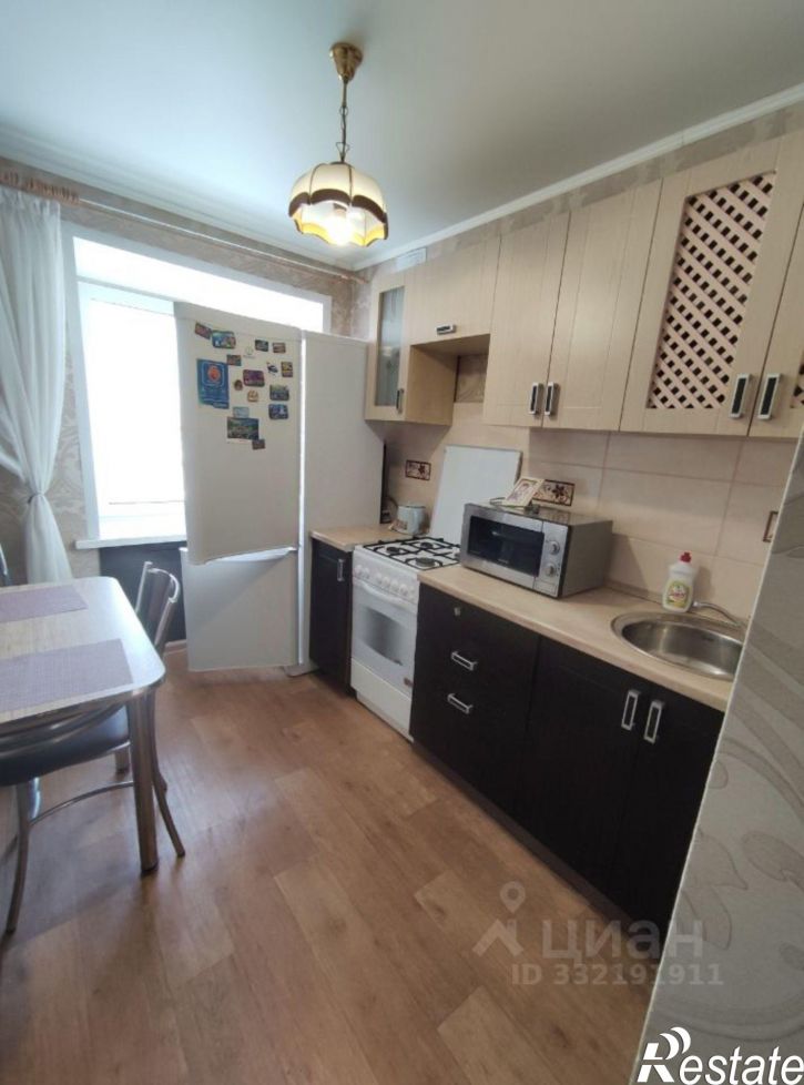 2-комн квартира пр-кт Победы, 126,  д. 126