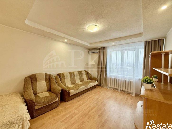 1-комн квартира ул Глазунова, 1,  д. 1