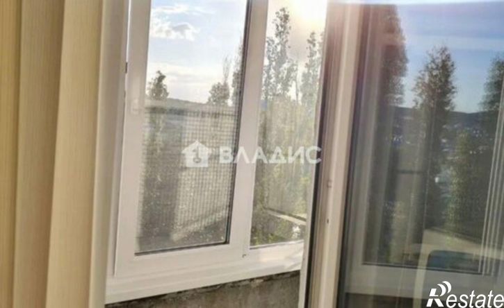 1-комн квартира ул 8 Марта, 27,  д. 27