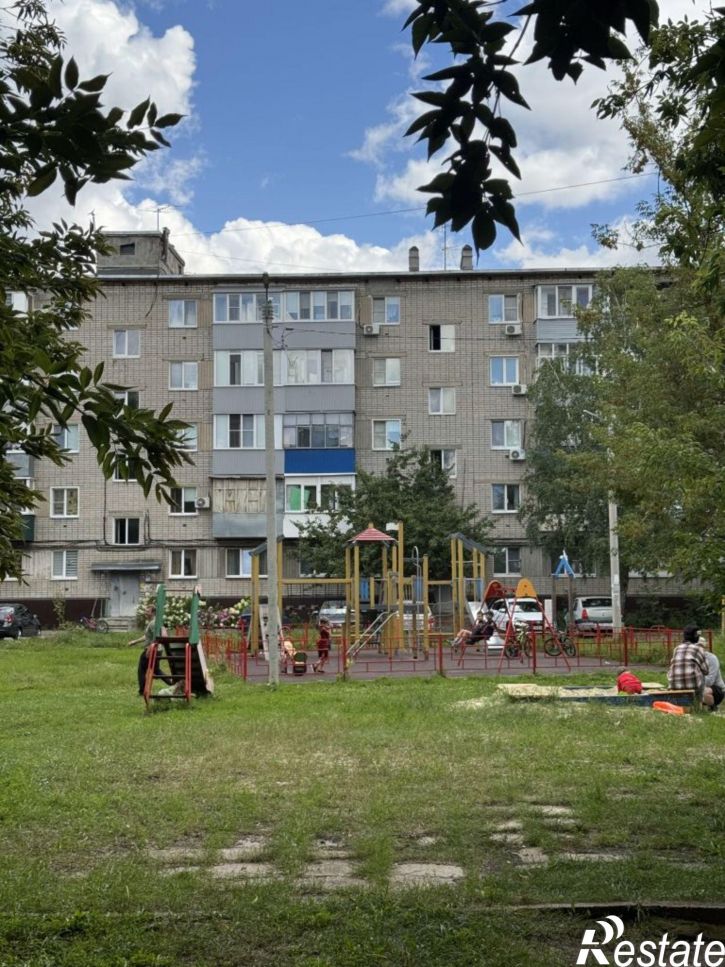 2-комн квартира Чаадаева ул, 93