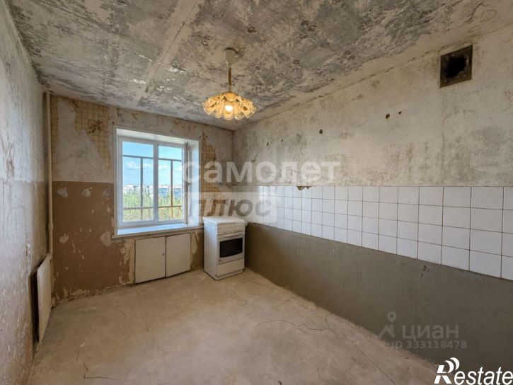 3-комн квартира пр-кт Строителей, 82,  д. 82