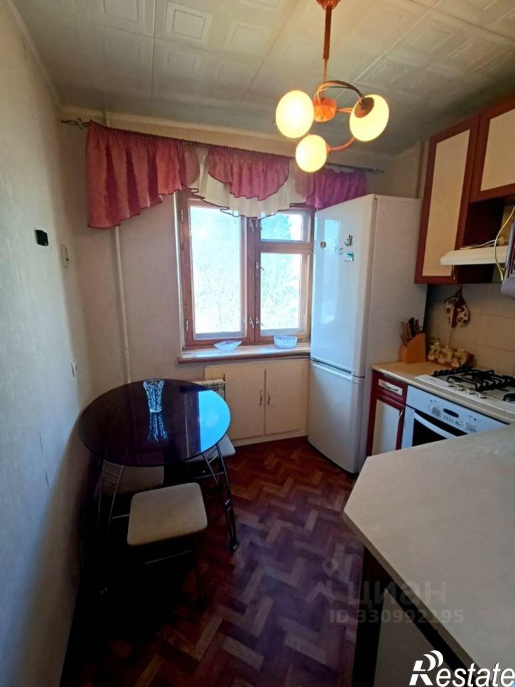 2-комн квартира пр-кт Победы, 16,  д. 16