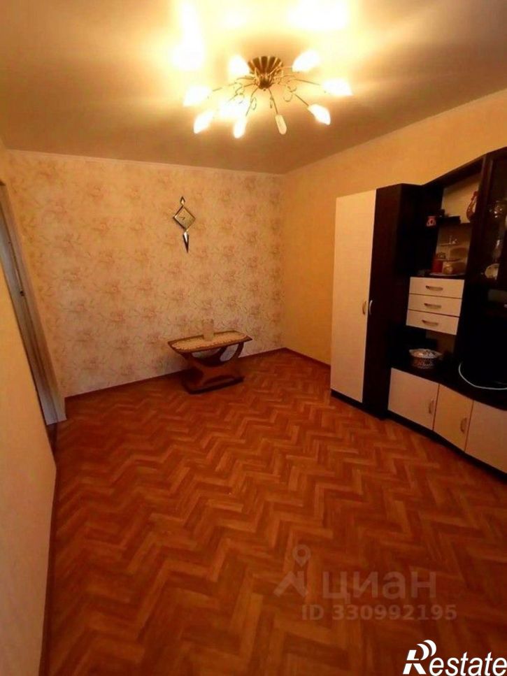 2-комн квартира пр-кт Победы, 16,  д. 16