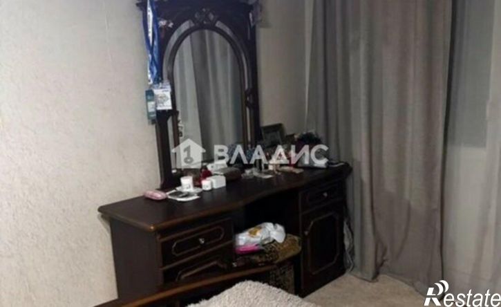 3-комн квартира ул Ладожская, 33,  д. 33