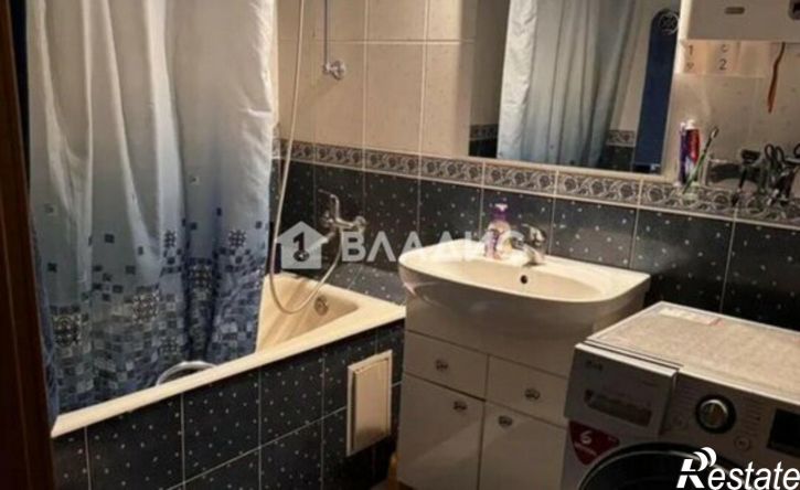 3-комн квартира ул Ладожская, 33,  д. 33