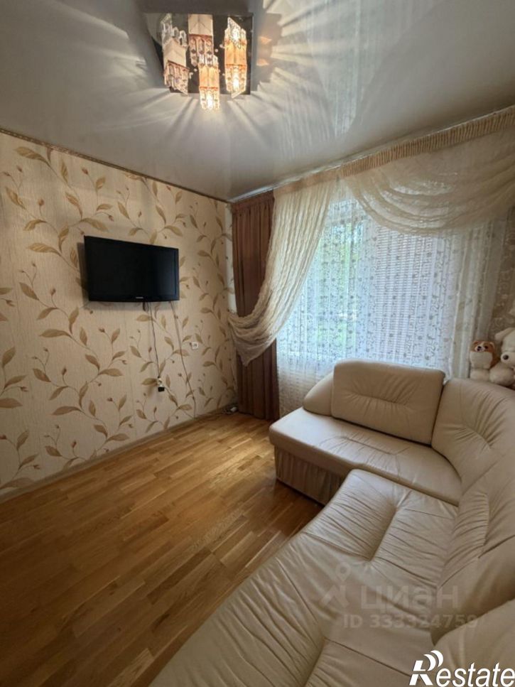 3-комн квартира ул Ладожская, 117,  д. 117