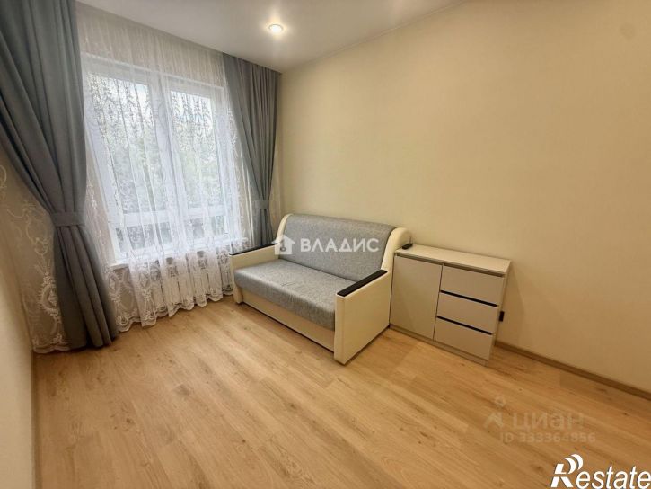 1-комн квартира ул Шмидта, 24,  д. 24