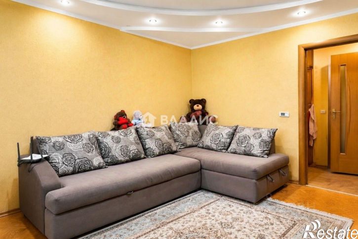 3-комн квартира ул Ладожская, 33,  д. 33