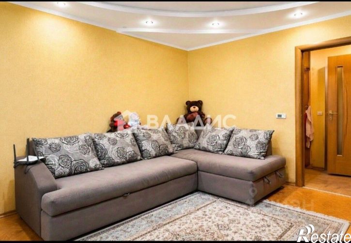 3-комн квартира ул Ладожская, 33,  д. 33
