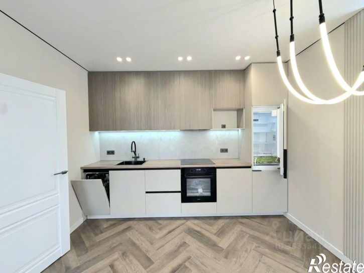 3-комн квартира ул Измайлова, 38 1,  д. 38 1,  к. 1