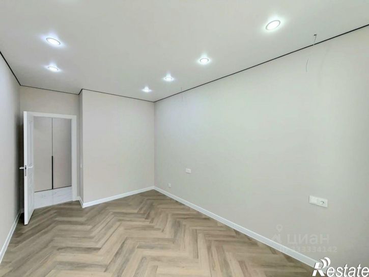 3-комн квартира ул Измайлова, 38 1,  д. 38 1,  к. 1