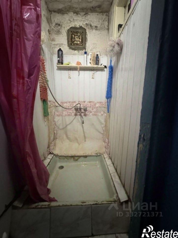 Комната ул Германа Титова, 14,  д. 14