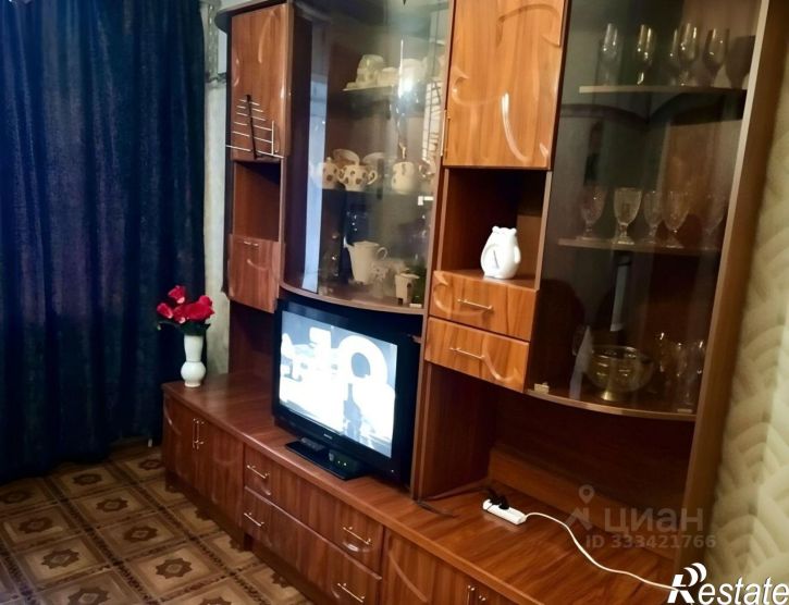 2-комн квартира ул Ворошилова, 5,  д. 5