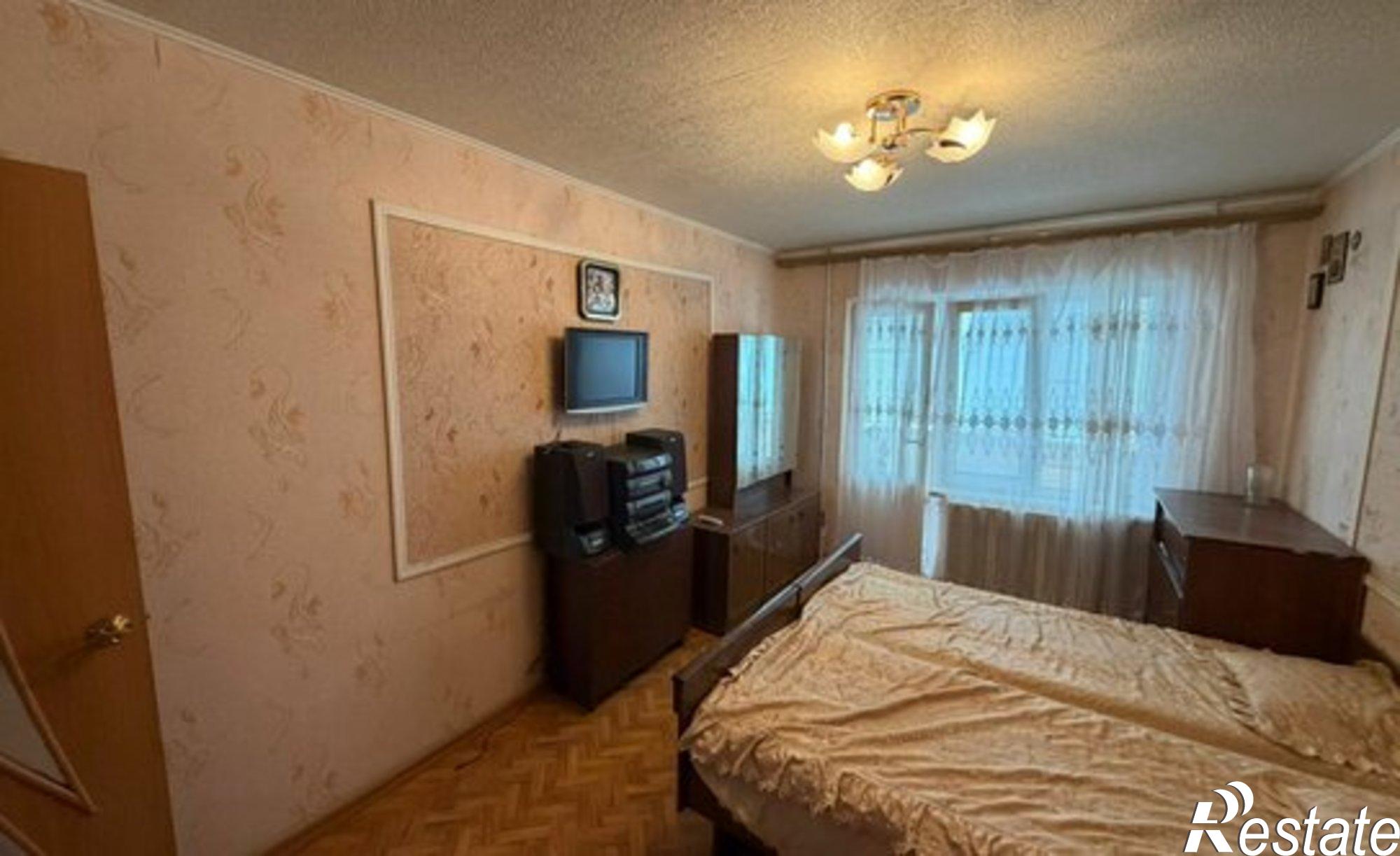 Купить квартиру за 5 730 000 рублей на пр-кт Строителей, 54