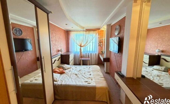 3-комн квартира пр-кт Строителей, 54,  д. 54