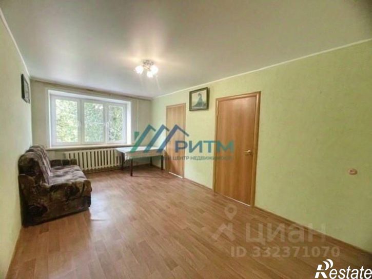 4-комн квартира ул Толстого, 10,  д. 10