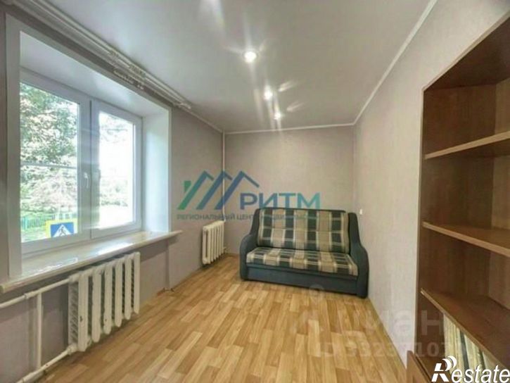 4-комн квартира ул Толстого, 10,  д. 10
