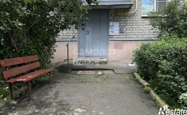 3-комн квартира ул Богданова, 52,  д. 52