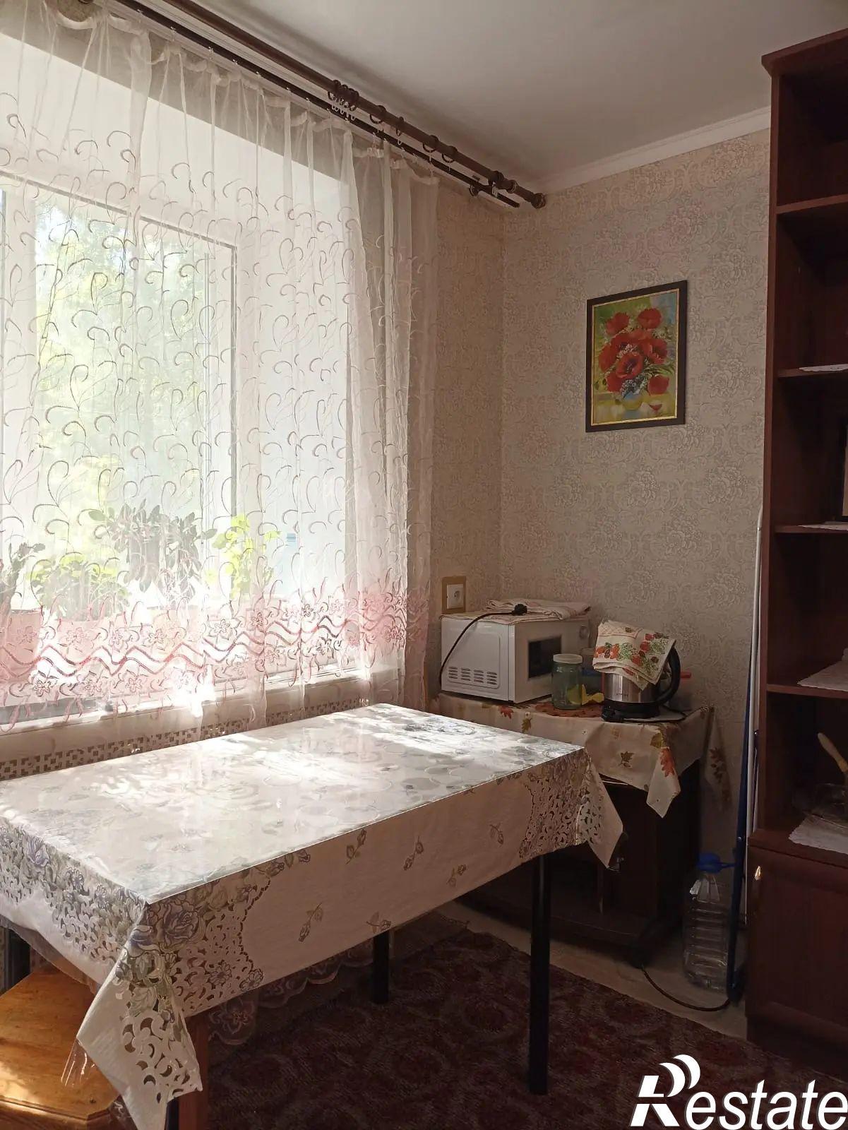 Сдать комнату за 7 000 рублей на Попова, 8а