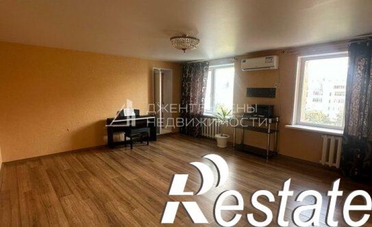 3-комн квартира улица 8 Марта, 17,  д. 17