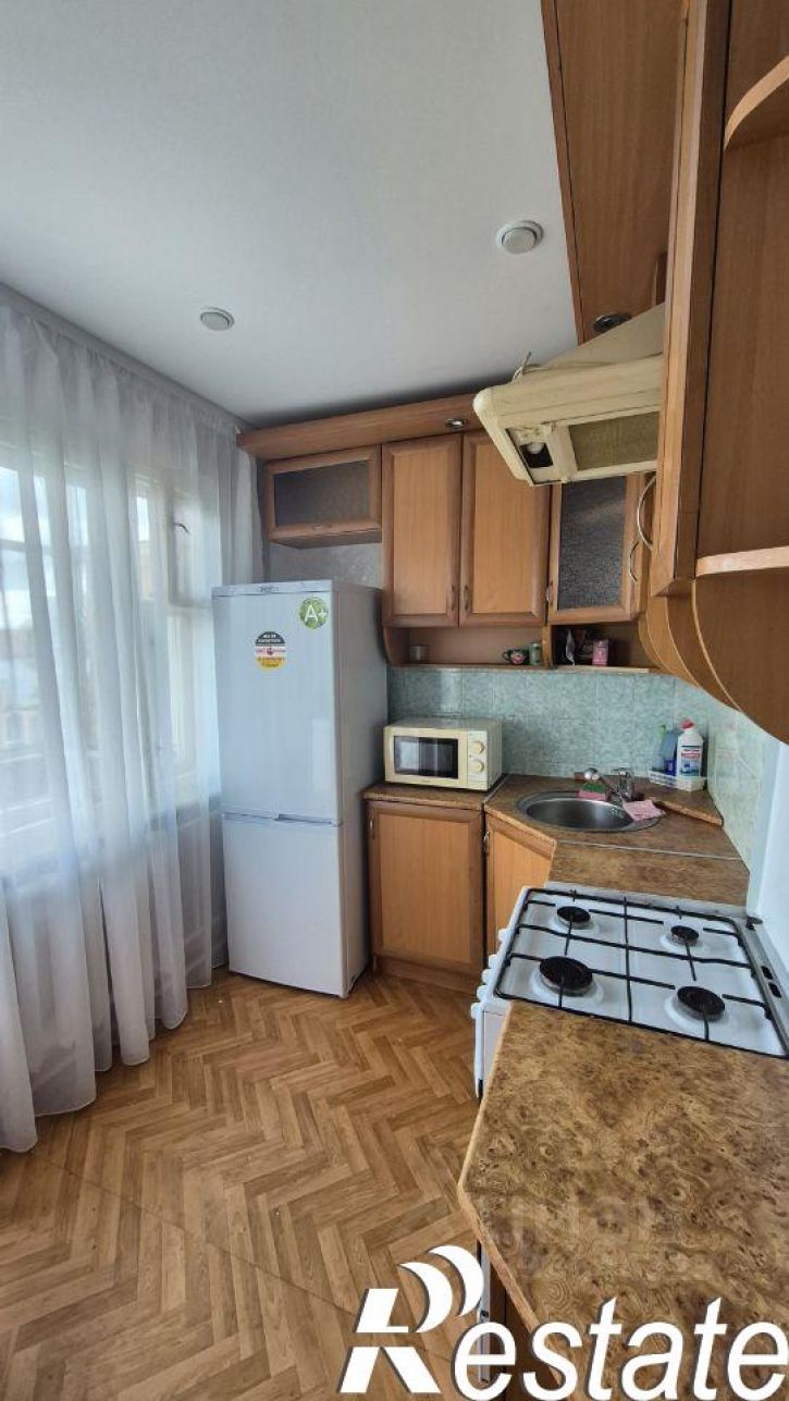1-комн квартира улица 8 Марта, 15,  д. 15