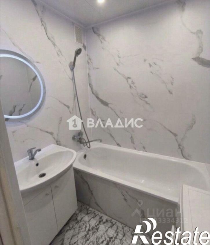 1-комн квартира улица Глазунова, 1,  д. 1