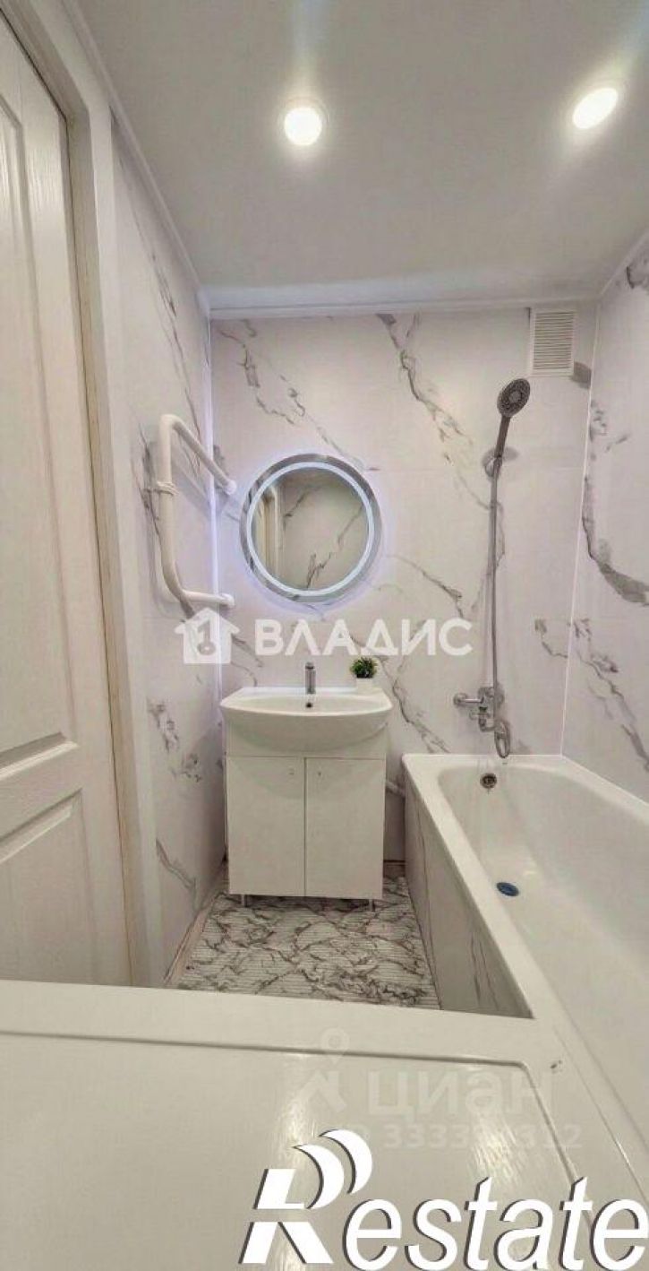 1-комн квартира улица Глазунова, 1,  д. 1