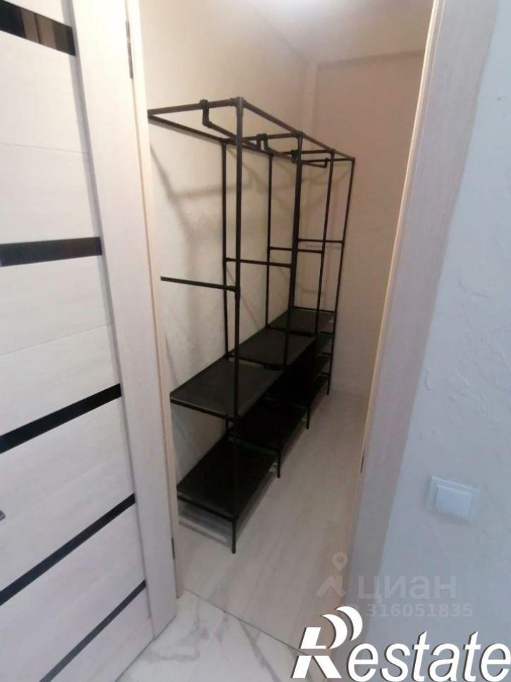 1-комн квартира улица Генерала Глазунова, 6,  д. 6
