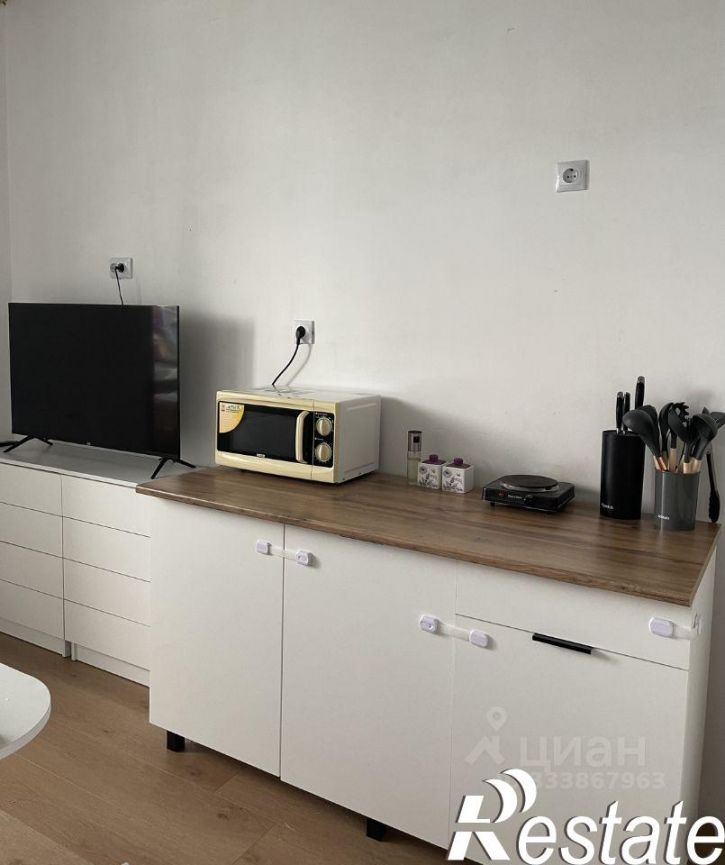2-комн квартира Комсомольская улица, 24,  д. 24