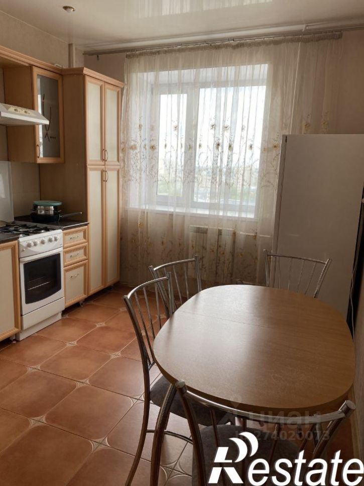 3-комн квартира улица Володарского, 17,  д. 17