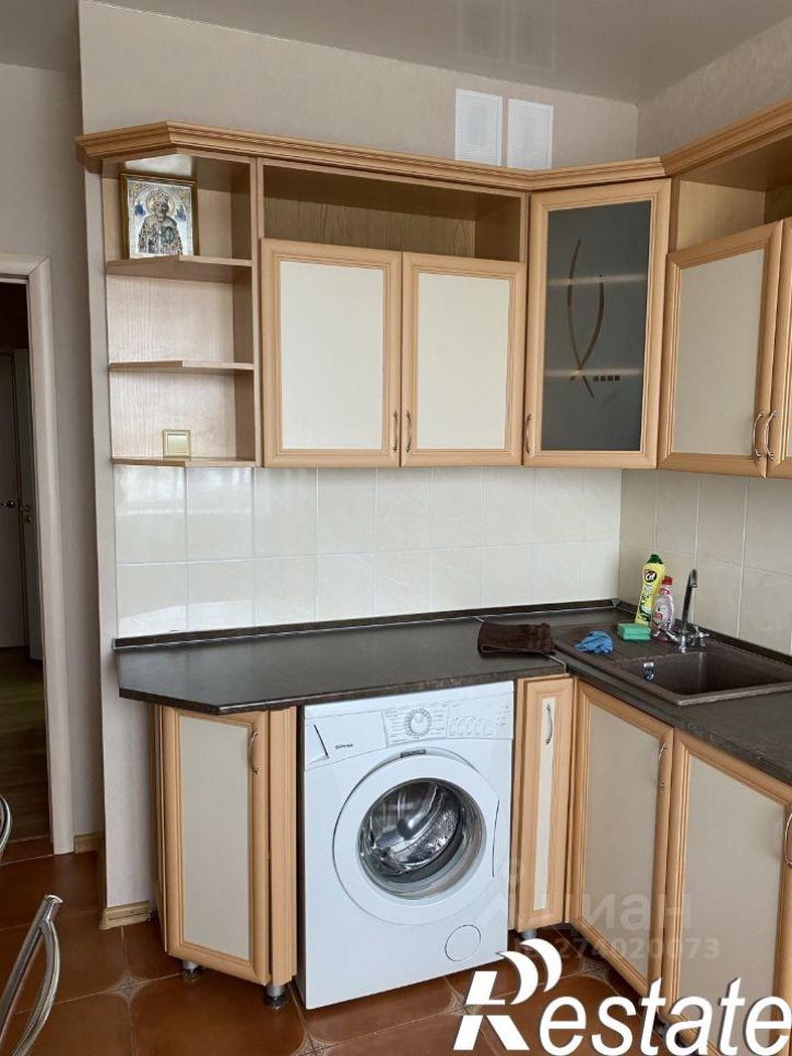 3-комн квартира улица Володарского, 17,  д. 17