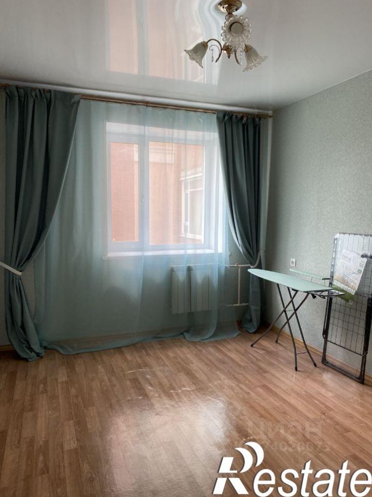 3-комн квартира улица Володарского, 17,  д. 17
