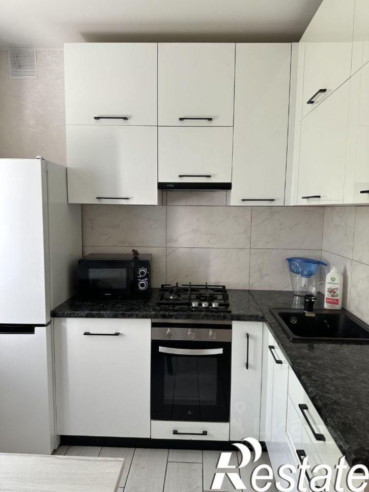 2-комн квартира улица Островского, 6,  д. 6