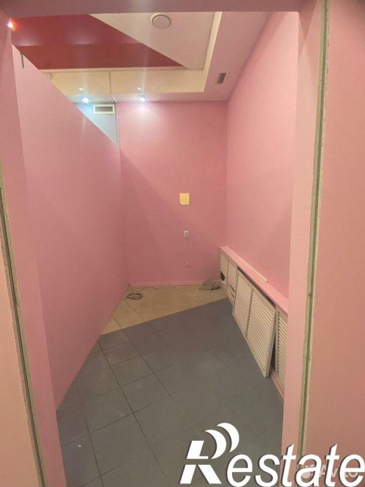 Торговое помещение Окружная улица, 27В,  д. 27В
