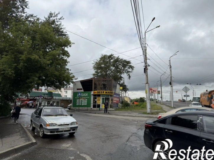 Отдельное здание улица Фурманова, 1Б,  д. 1Б