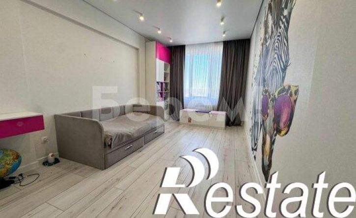 3-комн квартира проспект Победы, 96Е,  д. 96Е