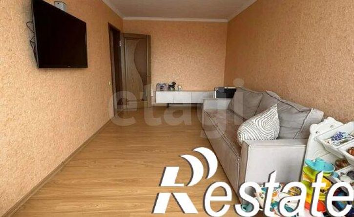 2-комн квартира улица Краснова, 40,  д. 40