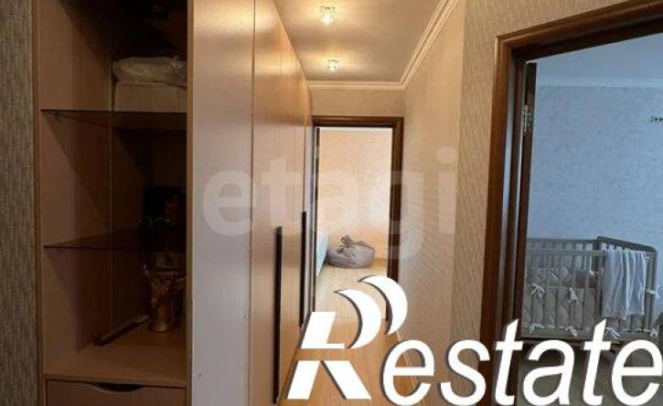 2-комн квартира улица Краснова, 40,  д. 40