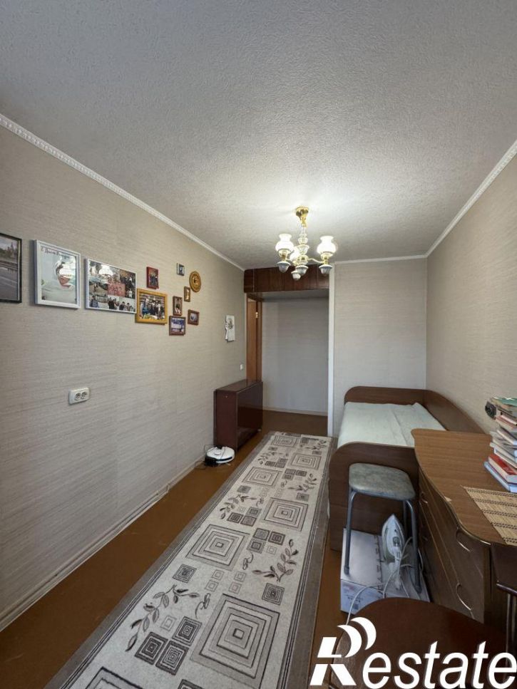 3-комн квартира Кулакова ул, 4